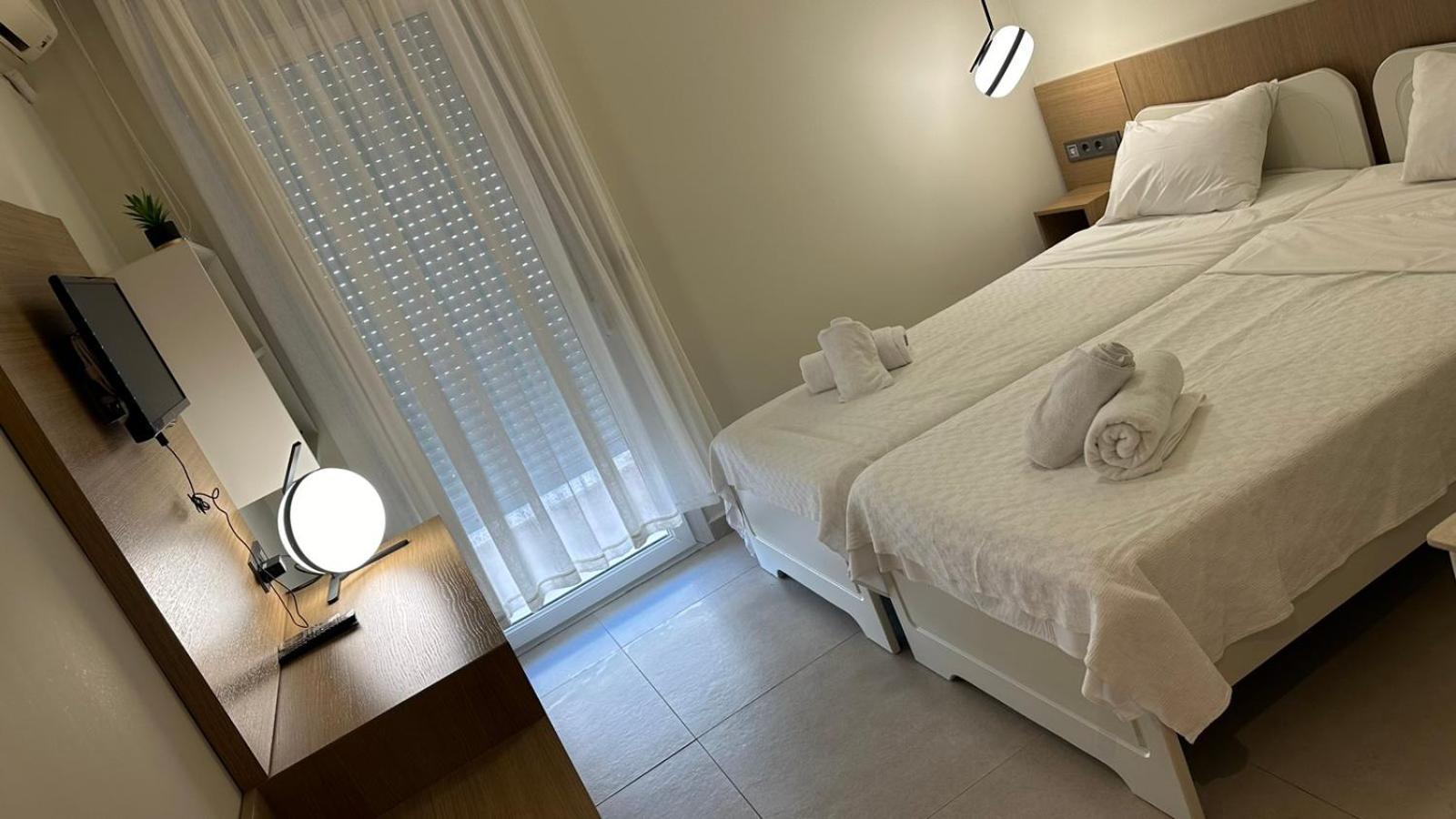 Anemos Hotel Agia Triada  Bagian luar foto