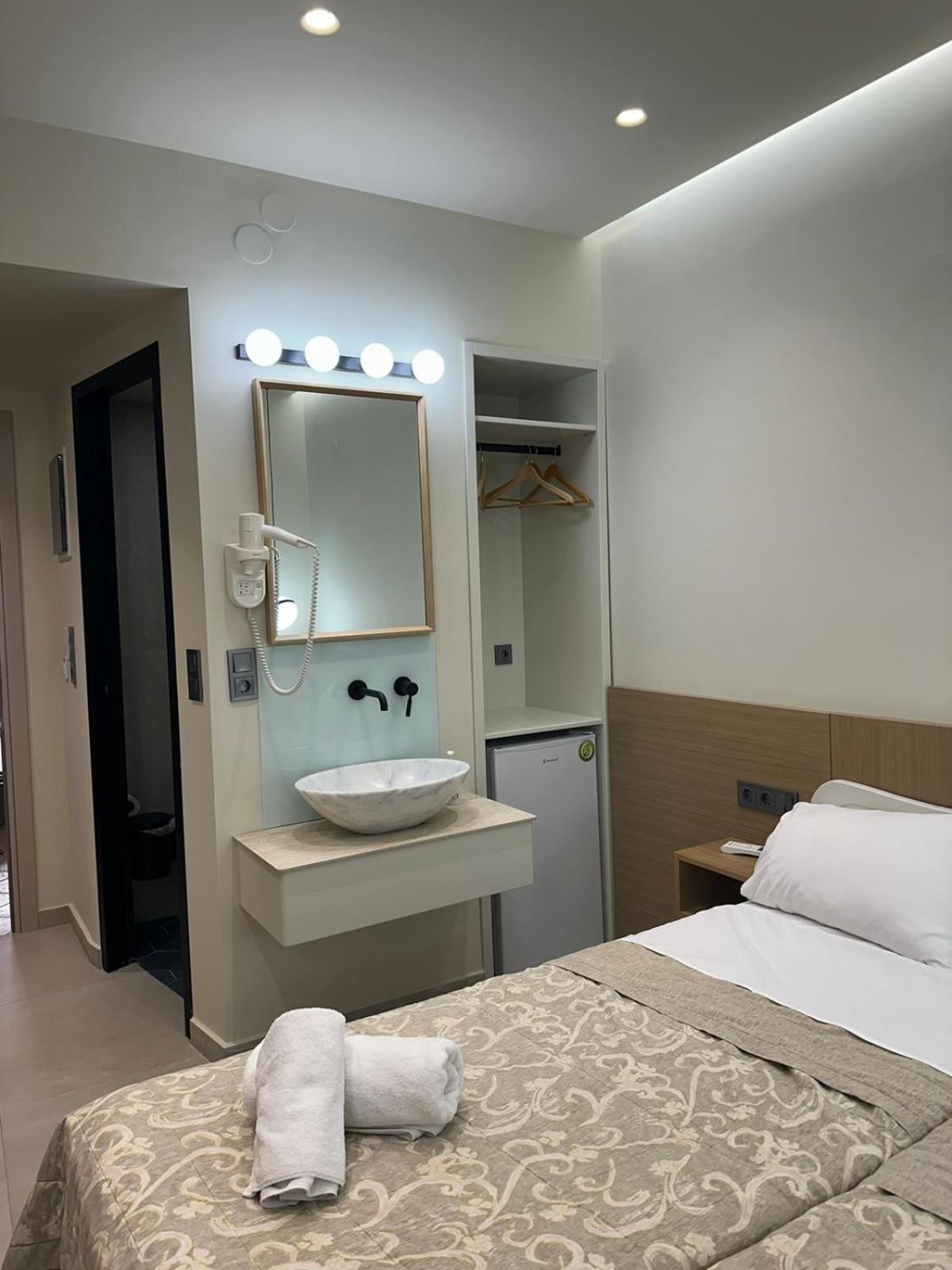 Anemos Hotel Agia Triada  Bagian luar foto