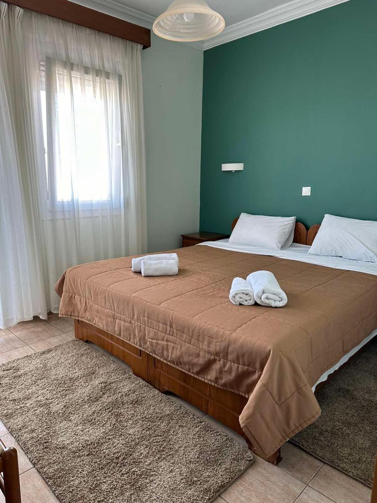 Anemos Hotel Agia Triada  Bagian luar foto