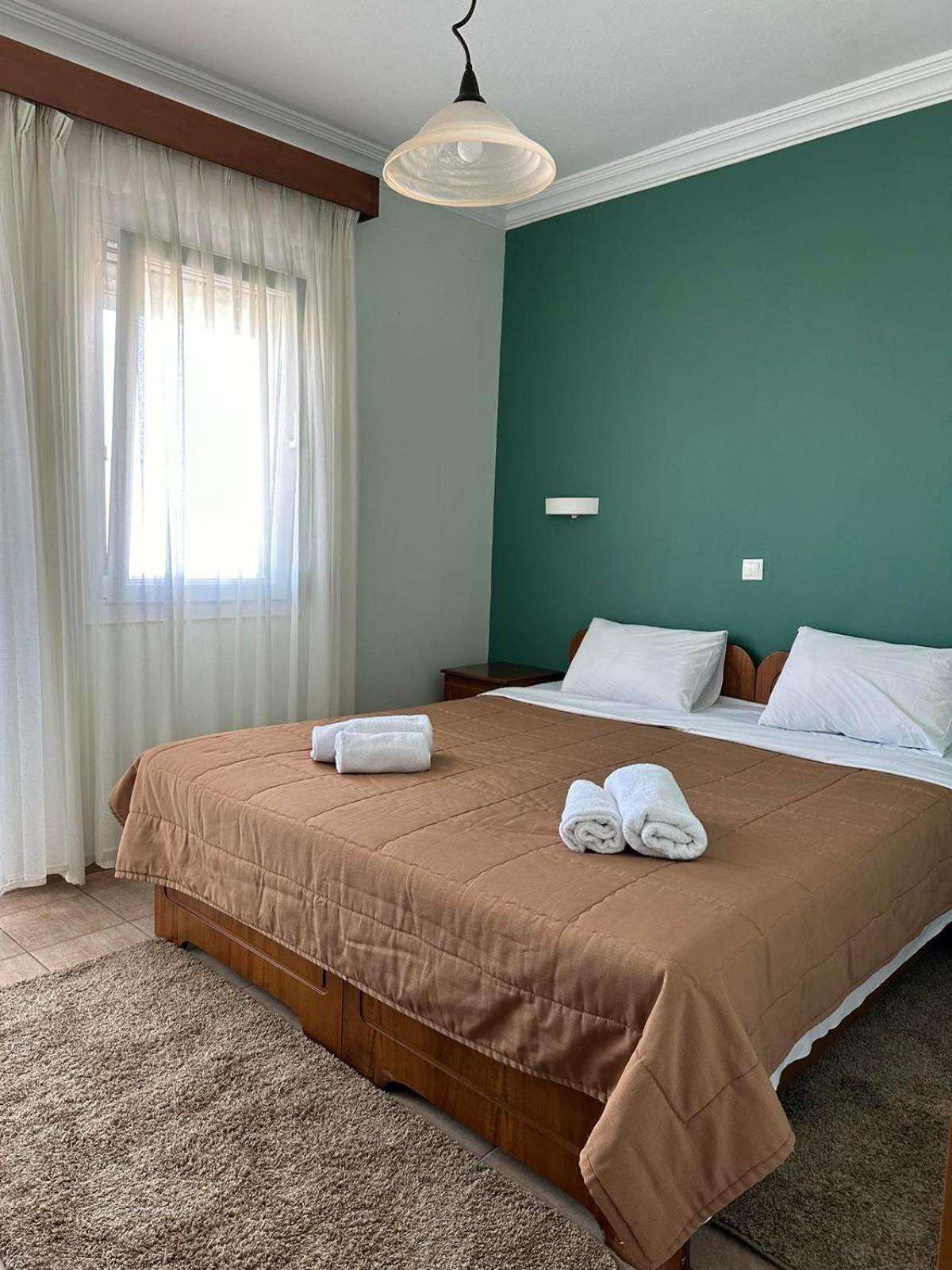 Anemos Hotel Agia Triada  Bagian luar foto